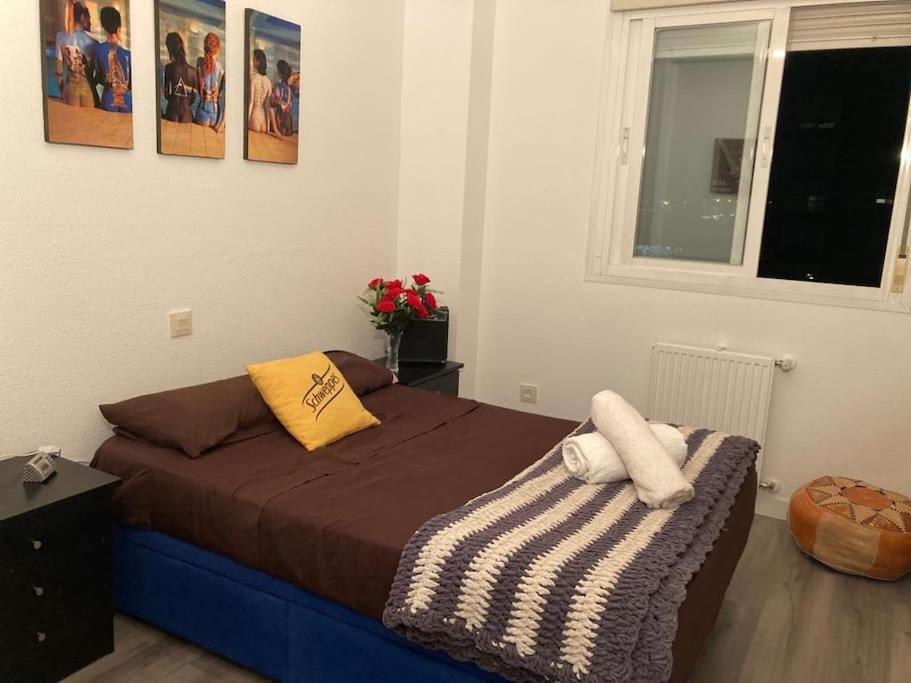 Ferienwohnung Silencioso, Luminoso Y Familiar Apartamento Madrid Exterior foto